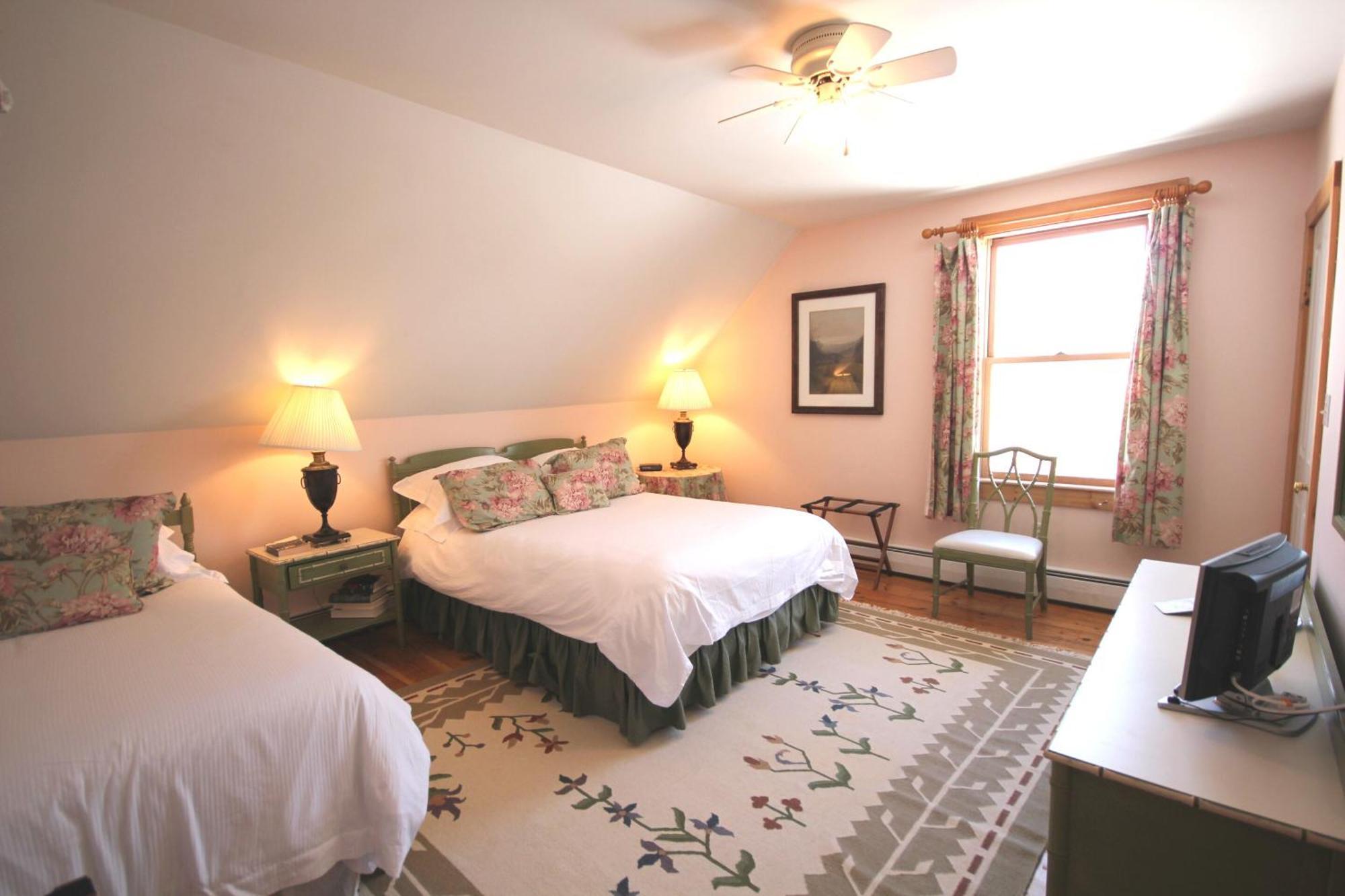 Highland Lake Inn Andover Quarto foto